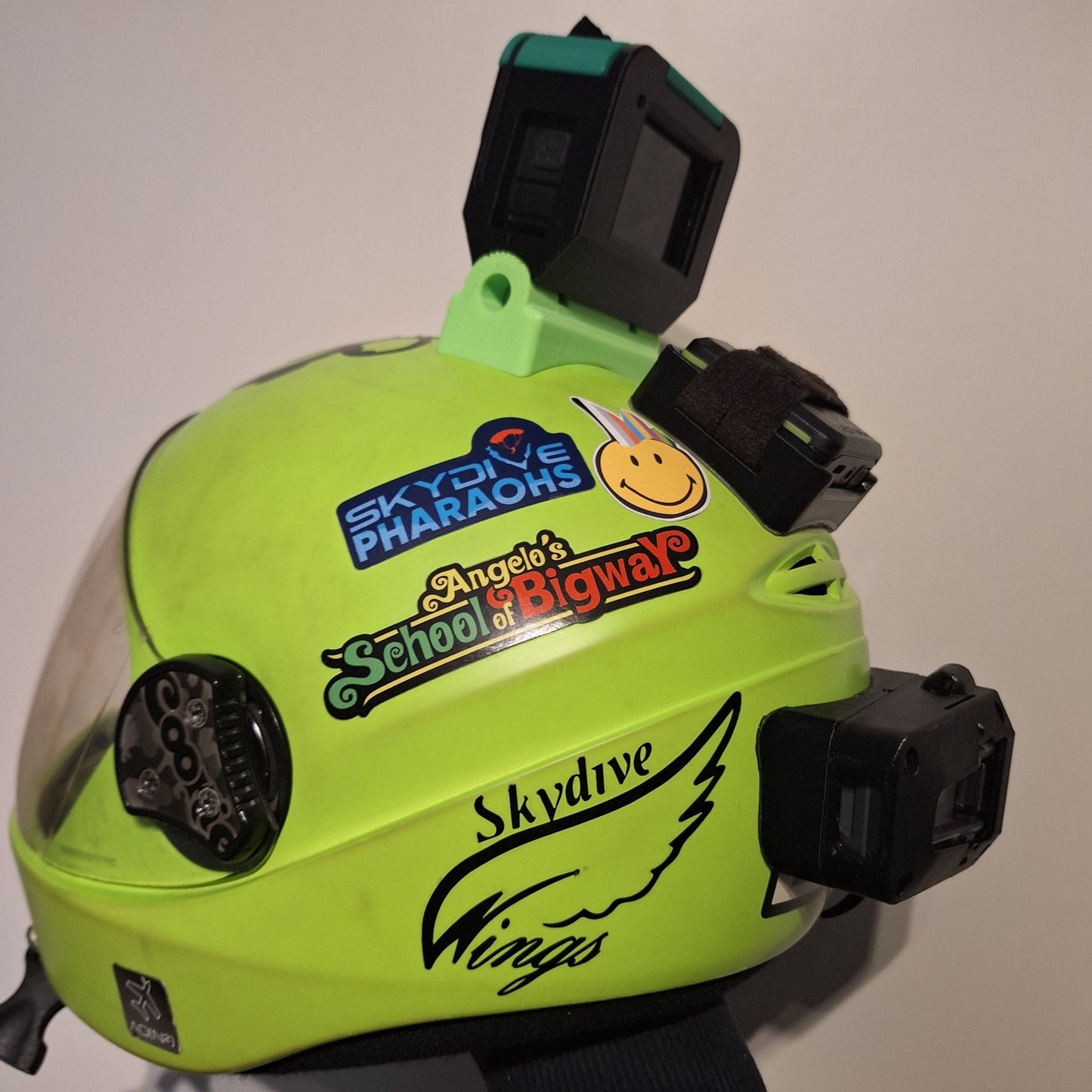Cardo Packtalk Edge mount